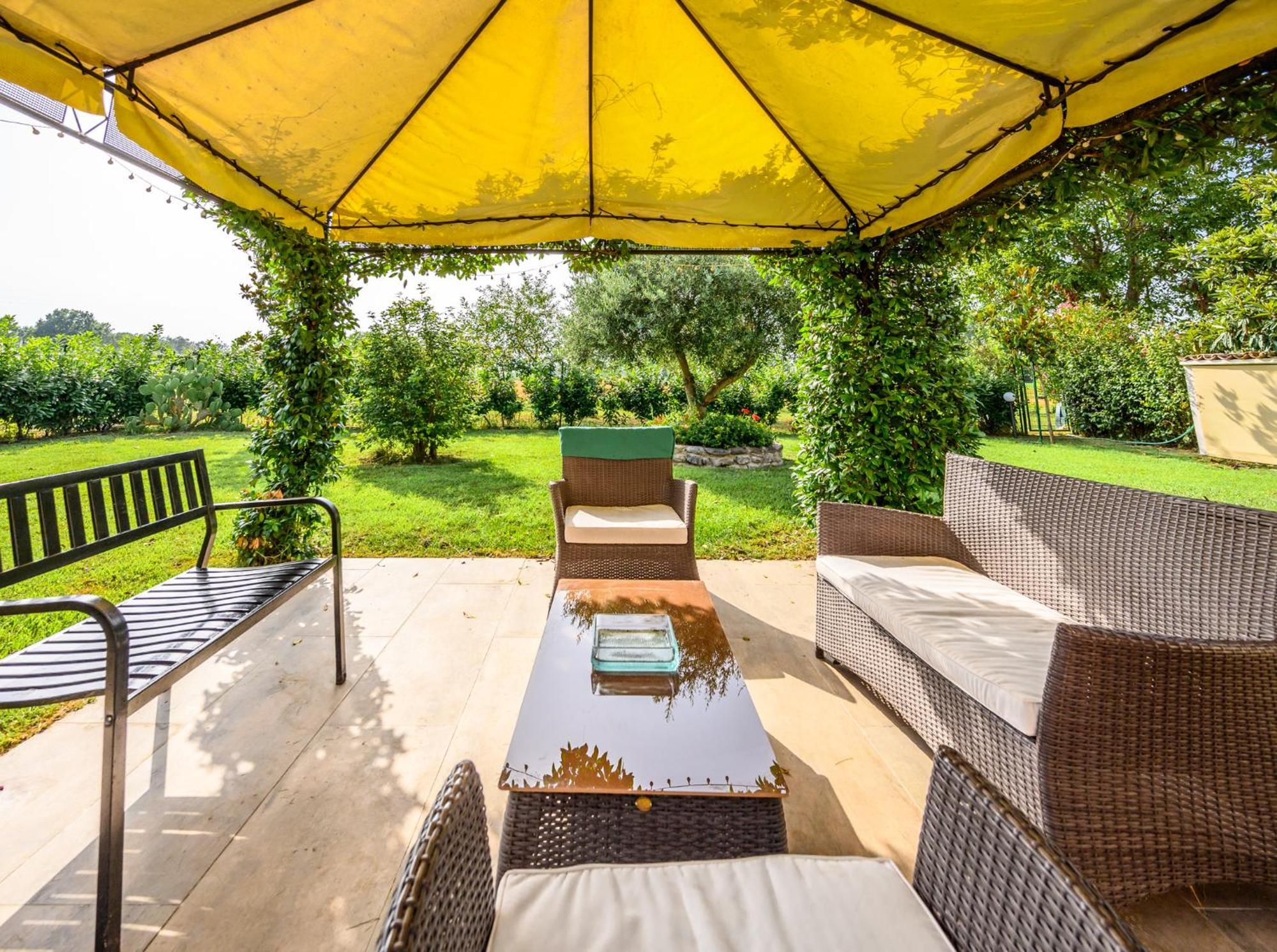 La Casa Di Valeria - Modena Bed & Breakfast Bagian luar foto