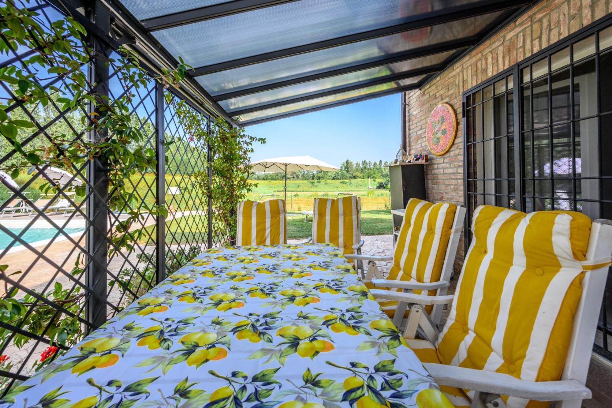 La Casa Di Valeria - Modena Bed & Breakfast Bagian luar foto