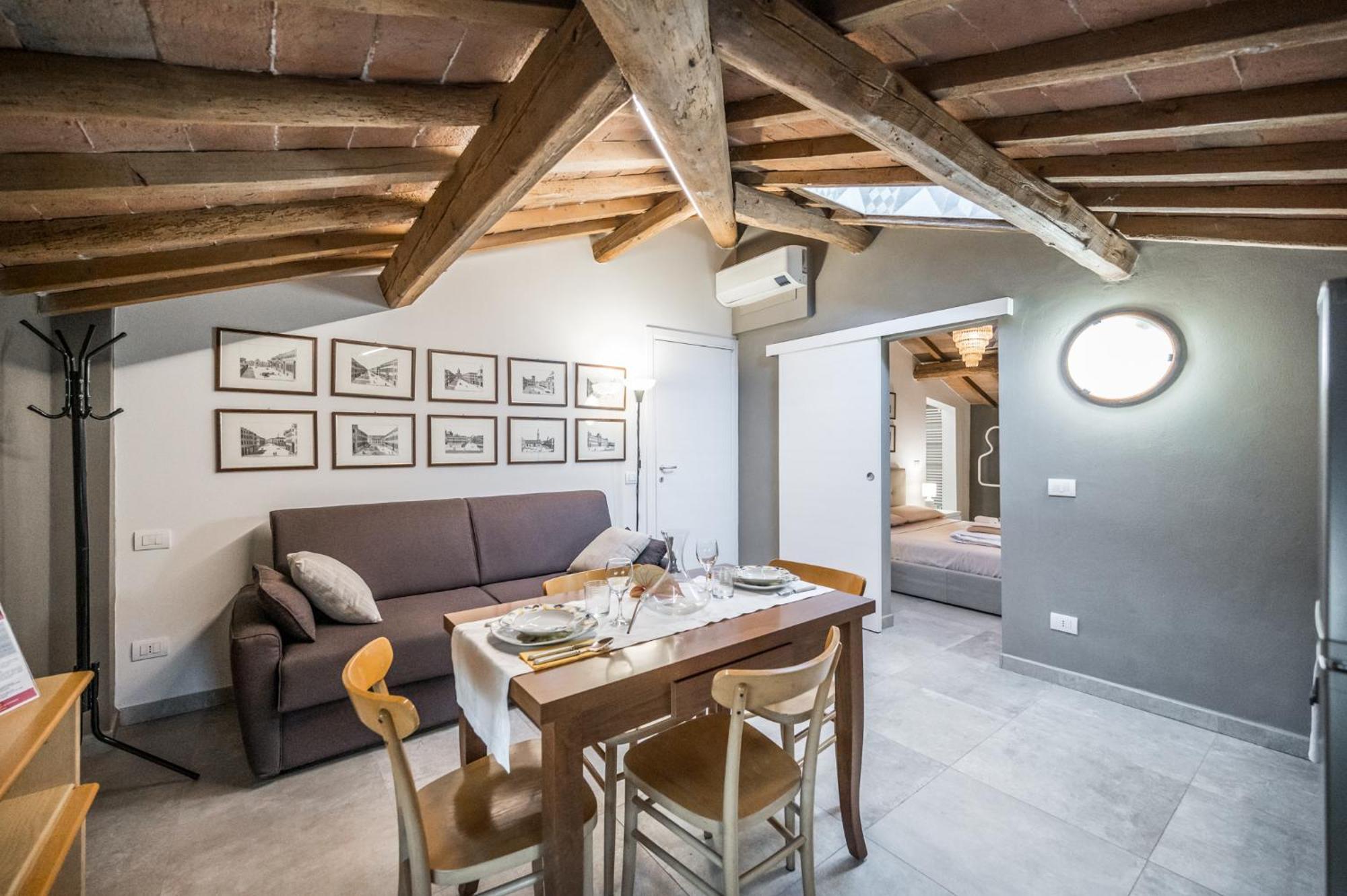 La Casa Di Valeria - Modena Bed & Breakfast Bagian luar foto