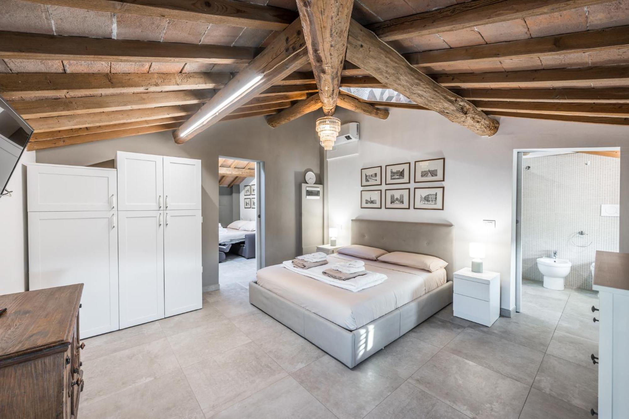 La Casa Di Valeria - Modena Bed & Breakfast Bagian luar foto