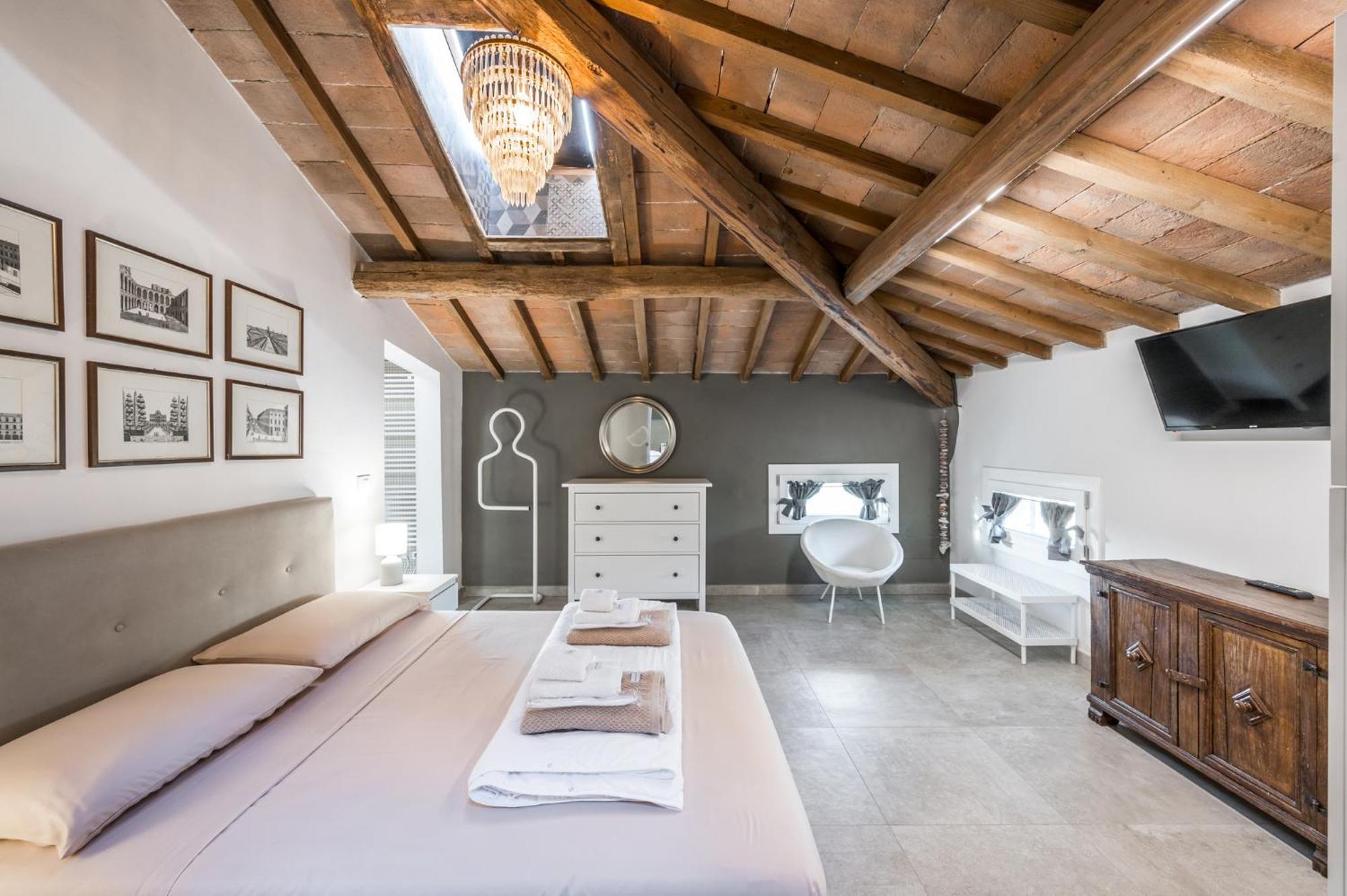 La Casa Di Valeria - Modena Bed & Breakfast Bagian luar foto