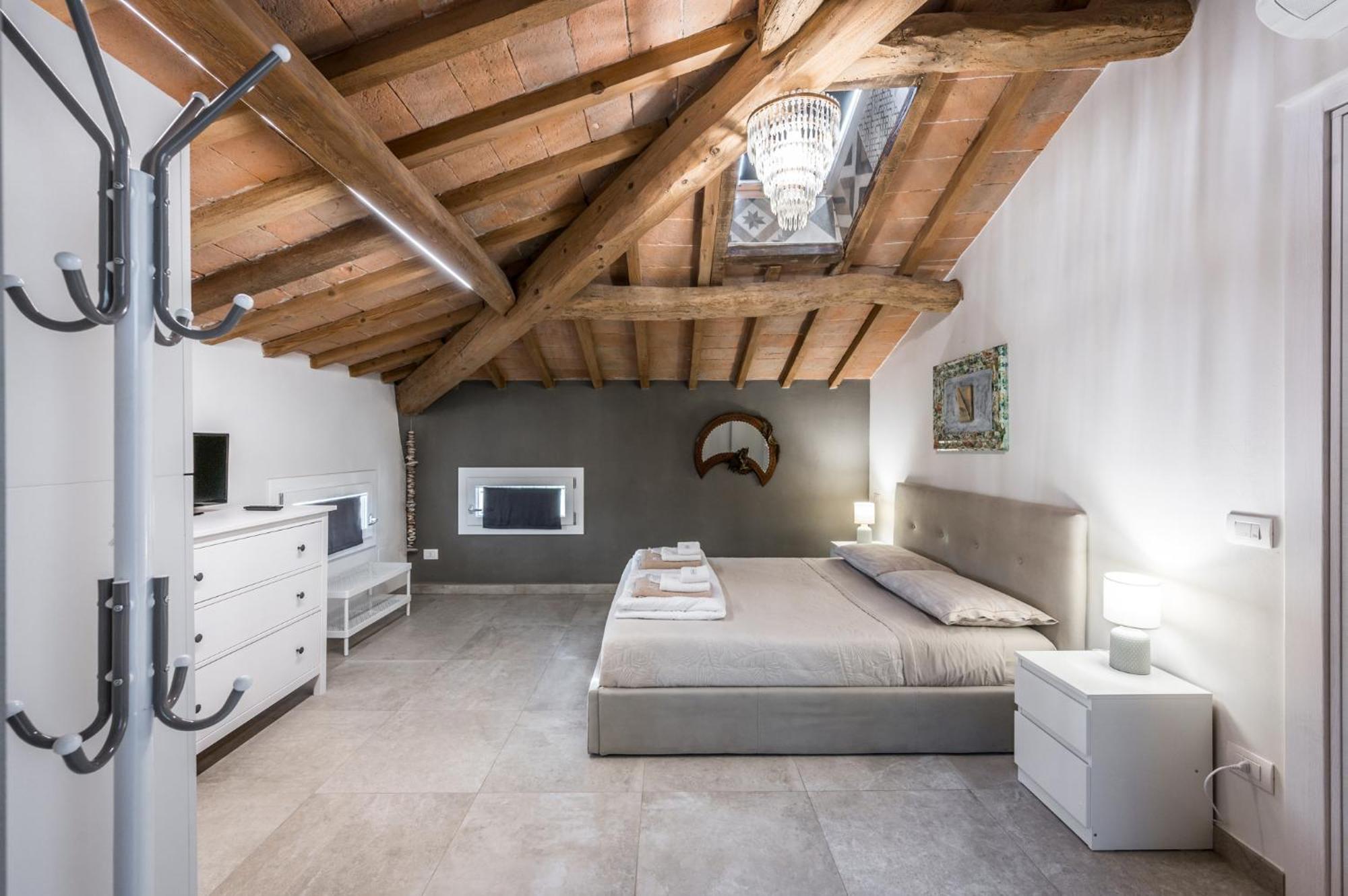 La Casa Di Valeria - Modena Bed & Breakfast Bagian luar foto